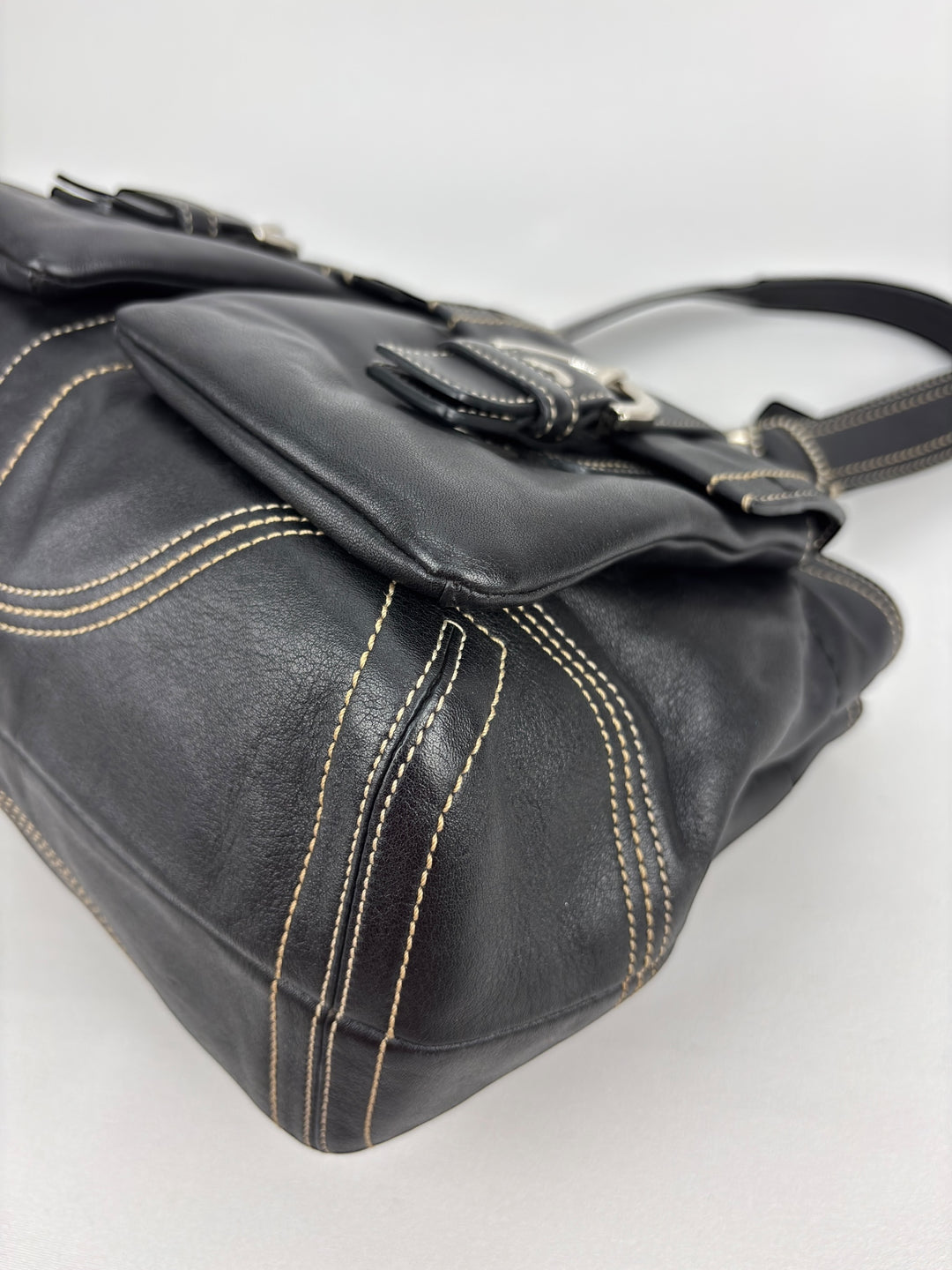 Coach Soho Leather Buckle Multi Pocket Tote Shoulder-Bag
