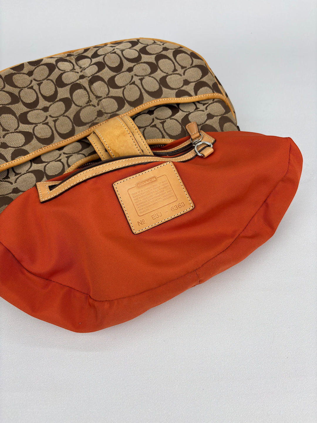 Coach Signature Buckle Hobo Bag Shoulder-Bag