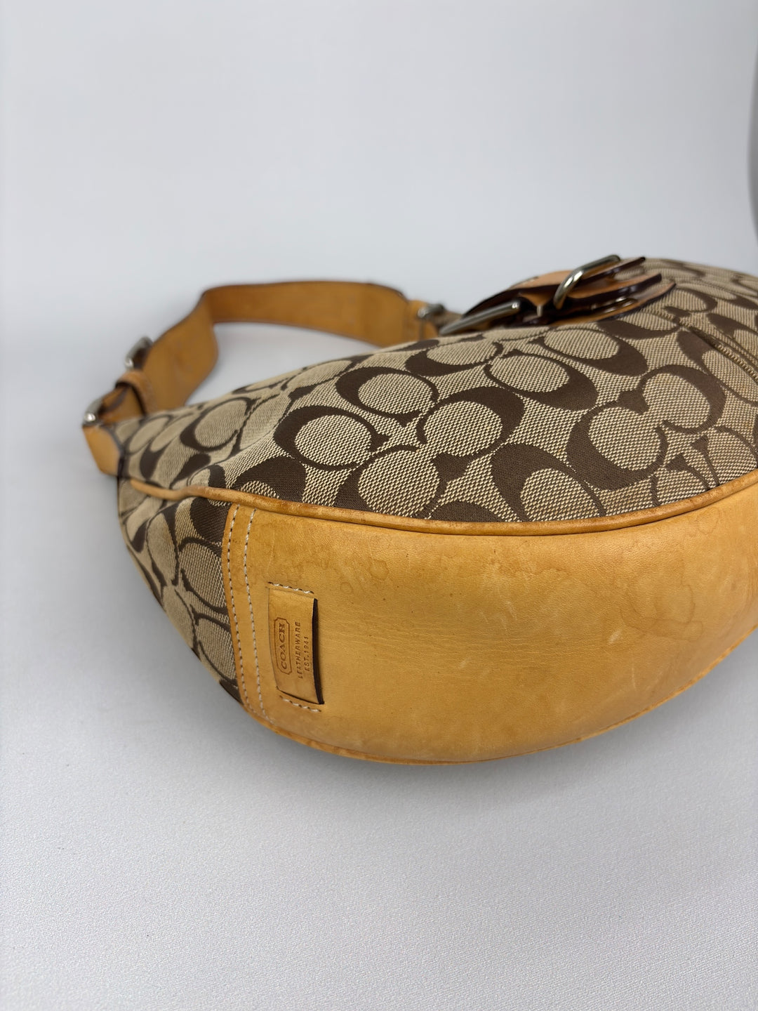 Coach Signature Buckle Hobo Bag Shoulder-Bag