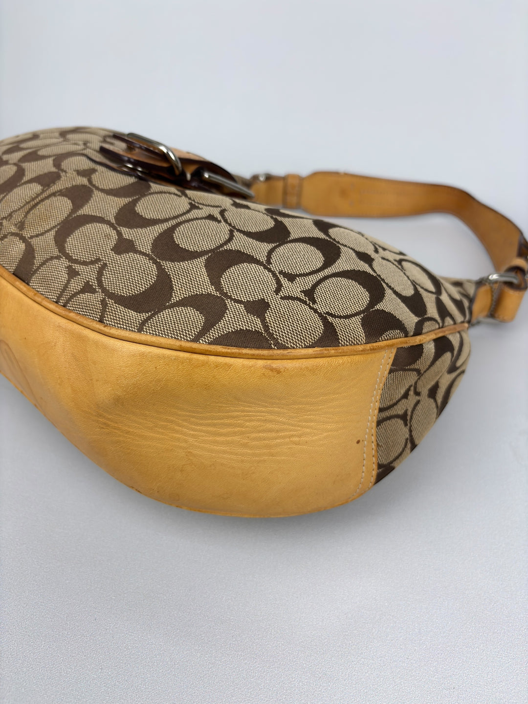 Coach Signature Buckle Hobo Bag Shoulder-Bag
