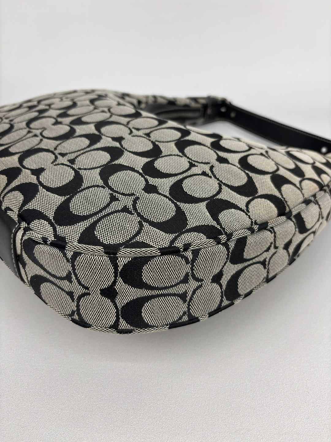 Coach Signature Jacquard Hobo / Shoulder-Bag