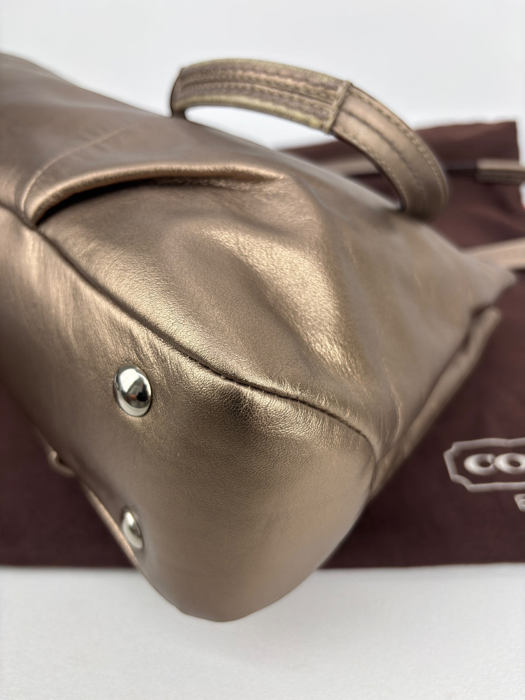 Coach Buckle Shopper / Tote / Shoulder-Bag