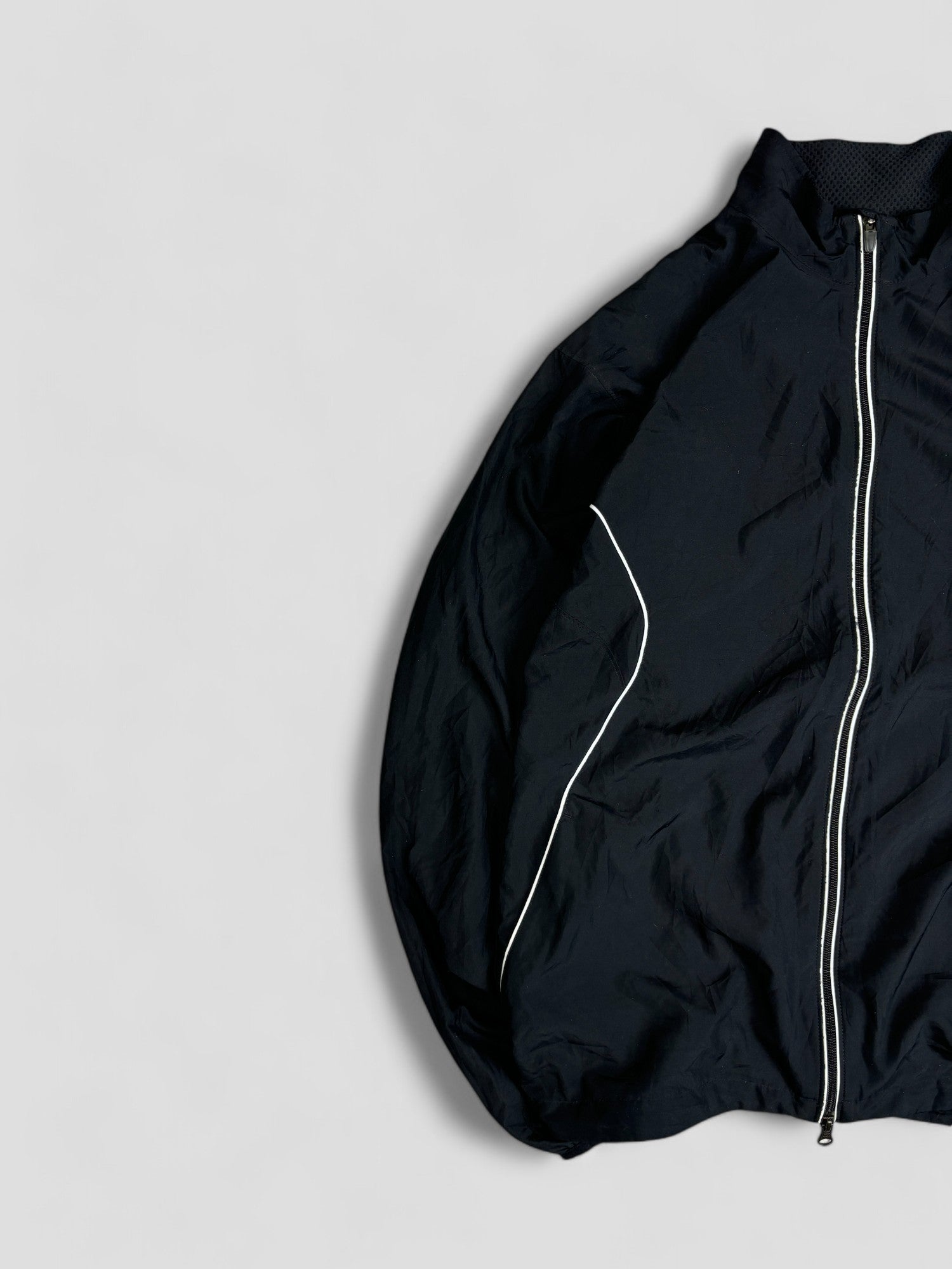 Black nike track jacket online