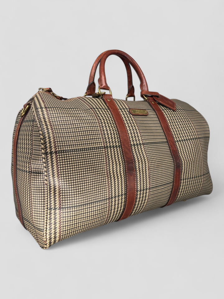 Ralph Lauren Reisetasche mit klassischem Karomuster, braunen Lederdetails und goldfarbenen Akzenten