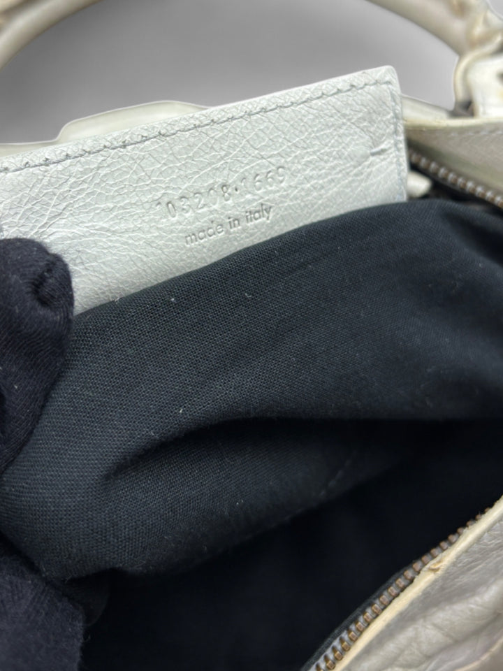 Vintage Balenciaga Damen 2-in-1 City Bag Weiss mit Nieten und Spiegelanhänger, Second-Hand Balenciaga Bag White