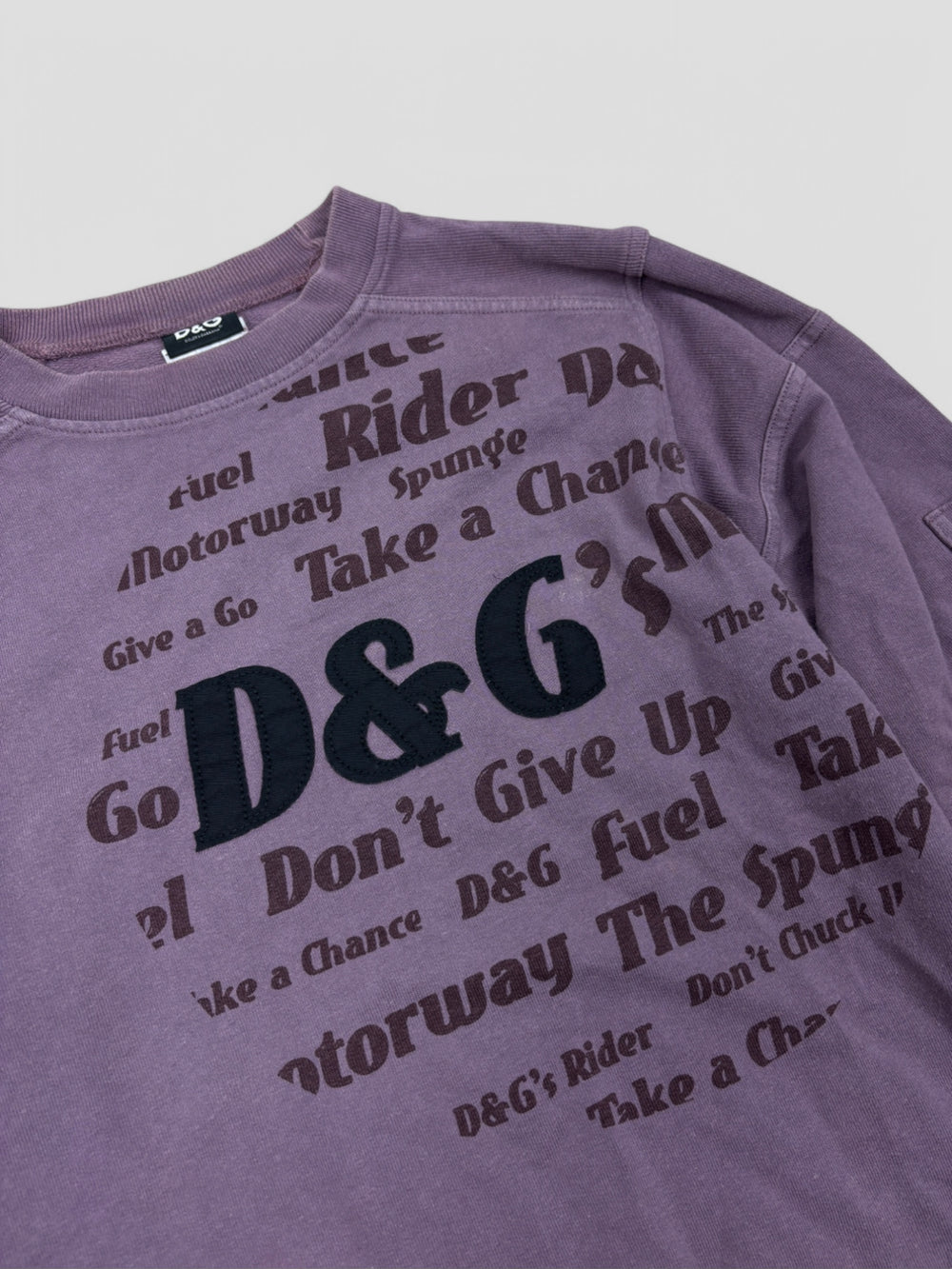 Vintage Dolce & Gabbana Unisex Pullover Lila mit Textdruck, Second-Hand D&G Sweater Purple