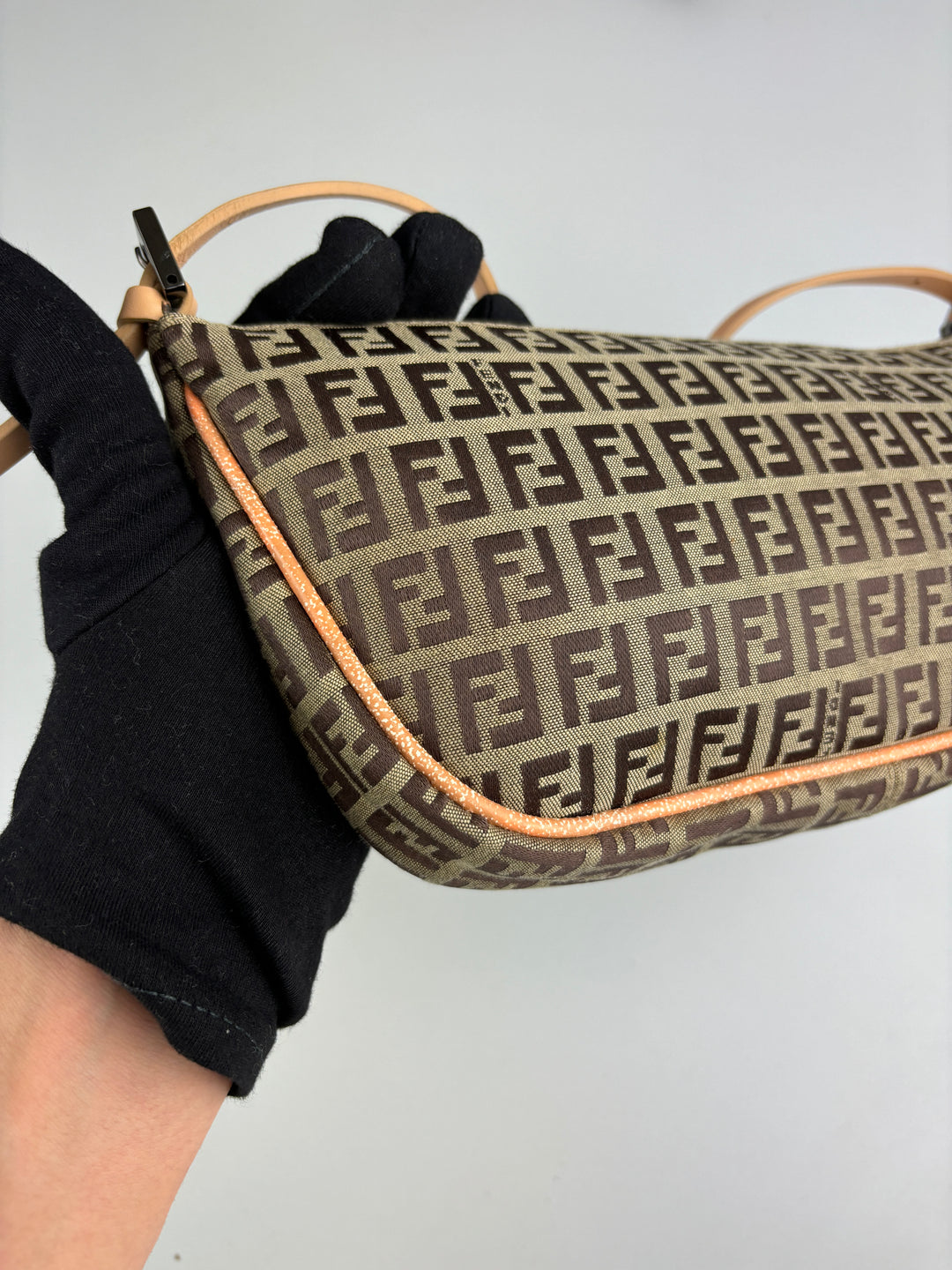 Vintage Fendi Baguette Bag, second hand fendi handtasche