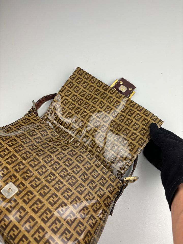 Vintage Fendi Bright Mama Shoulderbag, second hand fend umhängetasche