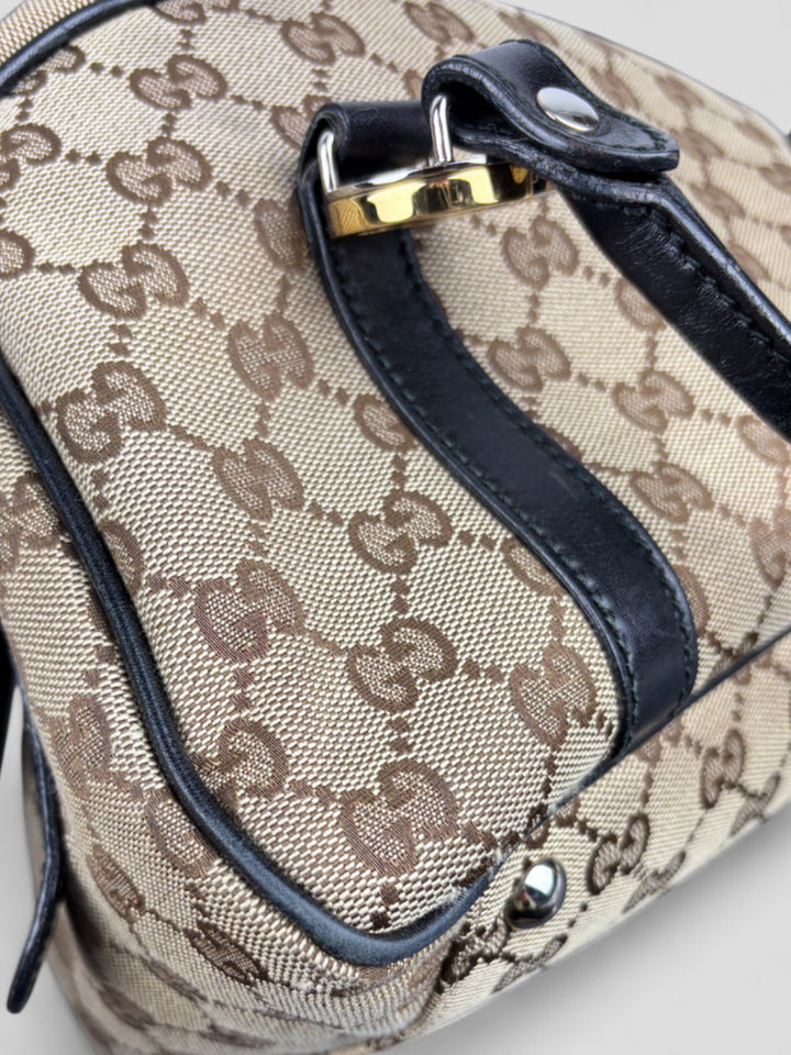 Vintage Gucci Damen Princess Schultertasche Beige mit schwarzen Lederdetails, Second-Hand Gucci Bag Beige