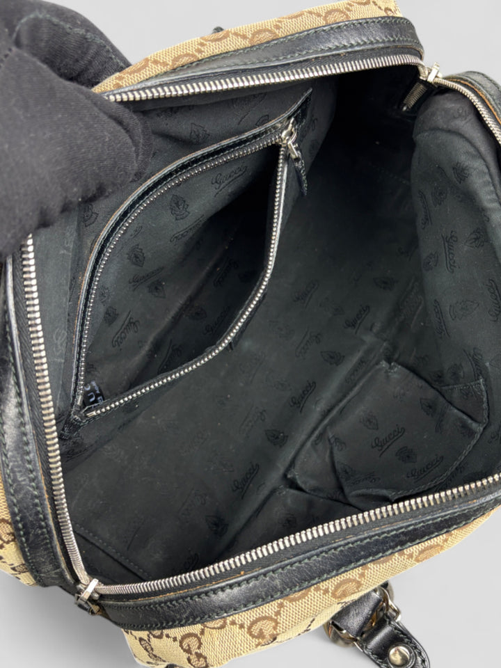Vintage Gucci Damen Princess Schultertasche Beige mit schwarzen Lederdetails, Second-Hand Gucci Bag Beige