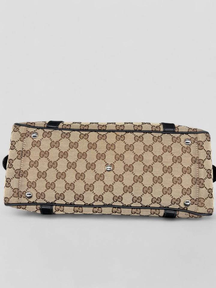 Vintage Gucci Damen Princess Schultertasche Beige mit schwarzen Lederdetails, Second-Hand Gucci Bag Beige