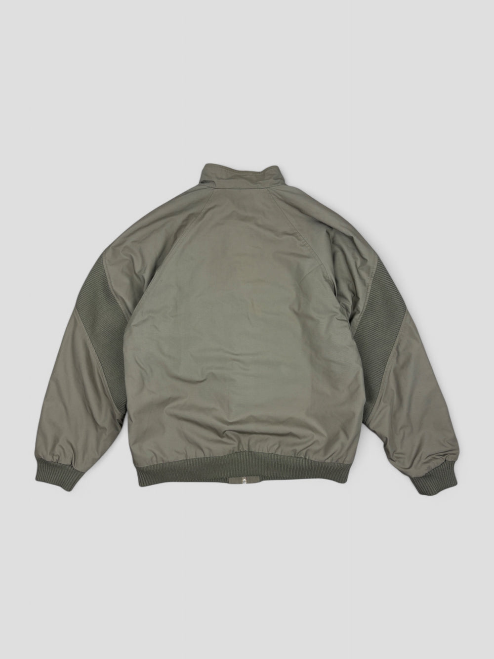 Vintage Lacoste Herren Jacke Grau mit Krokodil-Logo und strukturierten Details, Second-Hand Lacoste Jacket Grey