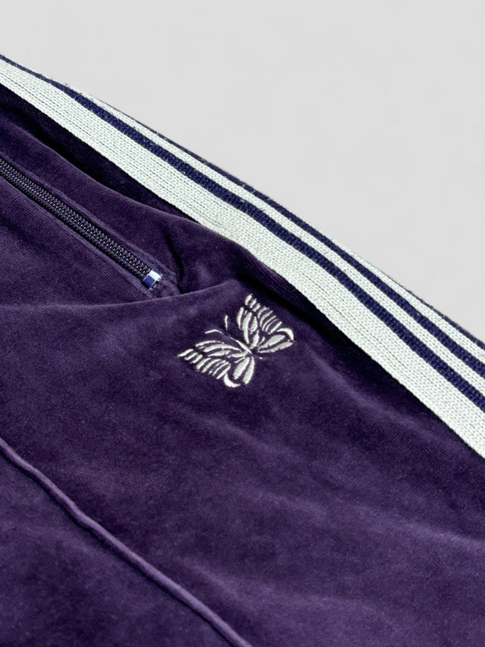 Vintage Needles Velour Sweatpants purple, lila needles second hand jogginghose