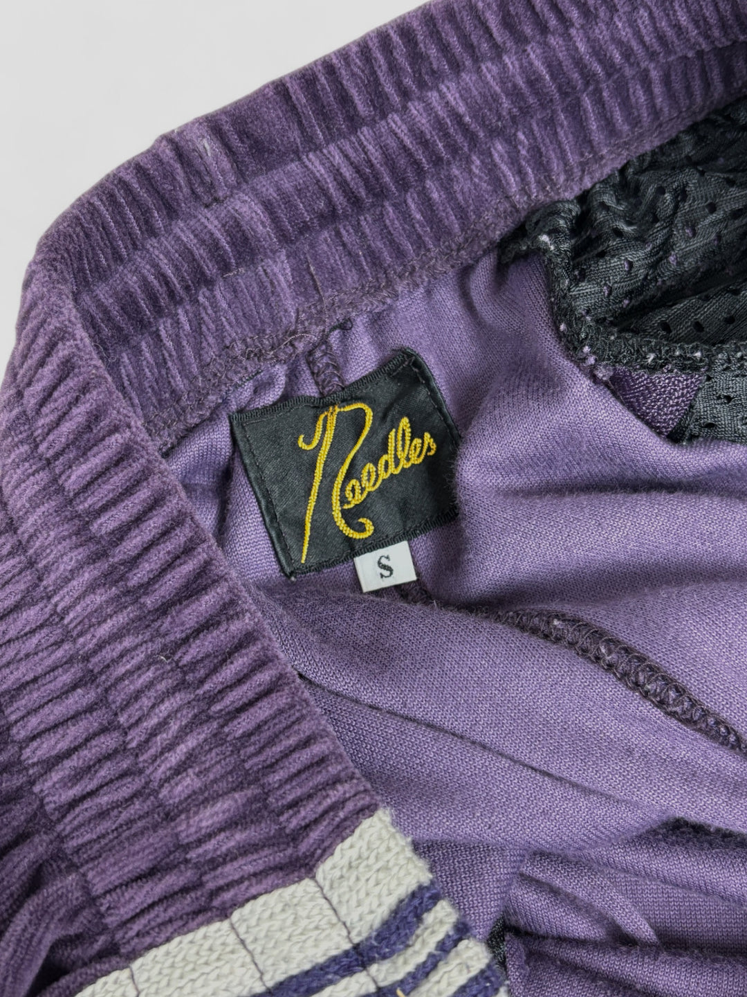 Vintage Needles Velour Sweatpants purple, lila needles second hand jogginghose