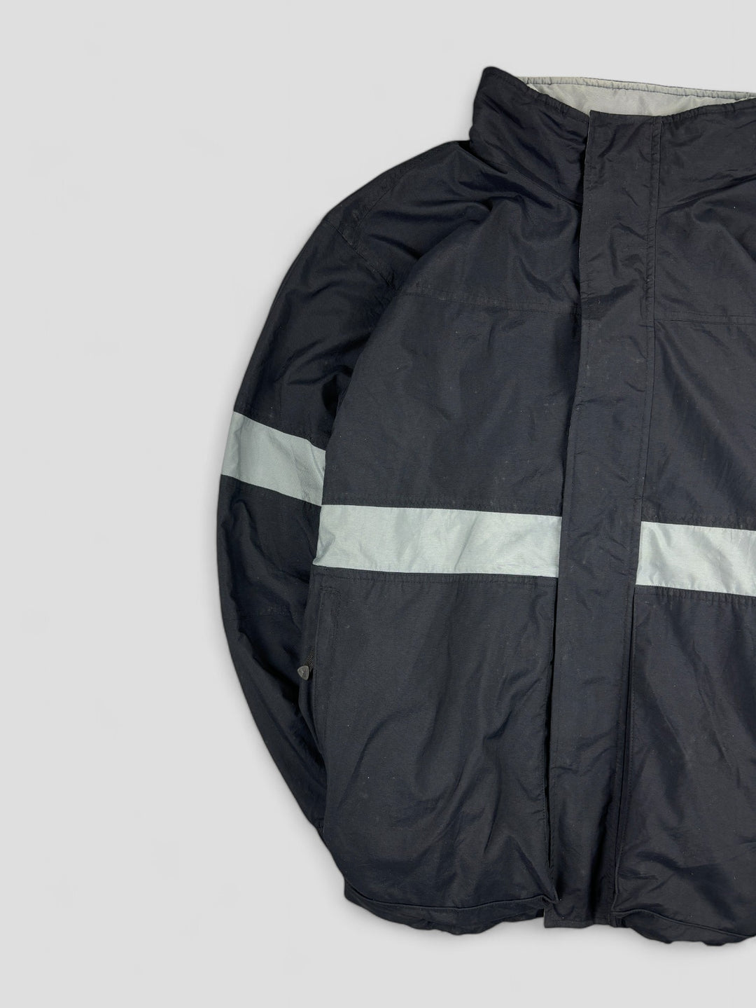Vintage Nike ACG Herren Striped Tactical Windbreaker in Schwarz, second hand acg jacket men black