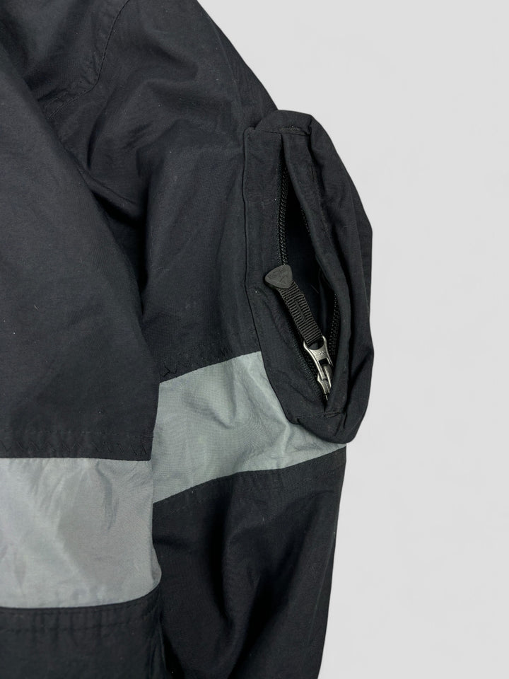 Vintage Nike ACG Herren Striped Tactical Windbreaker in Schwarz, second hand acg jacket men black