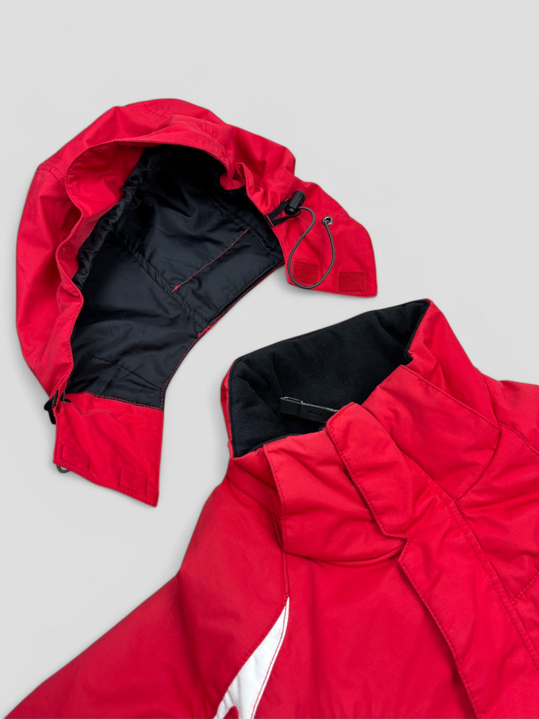 Vintage Salomon Tactical Jacke Rot mit Kapuze und weißen Akzenten, Second-Hand Salomon Jacket Red