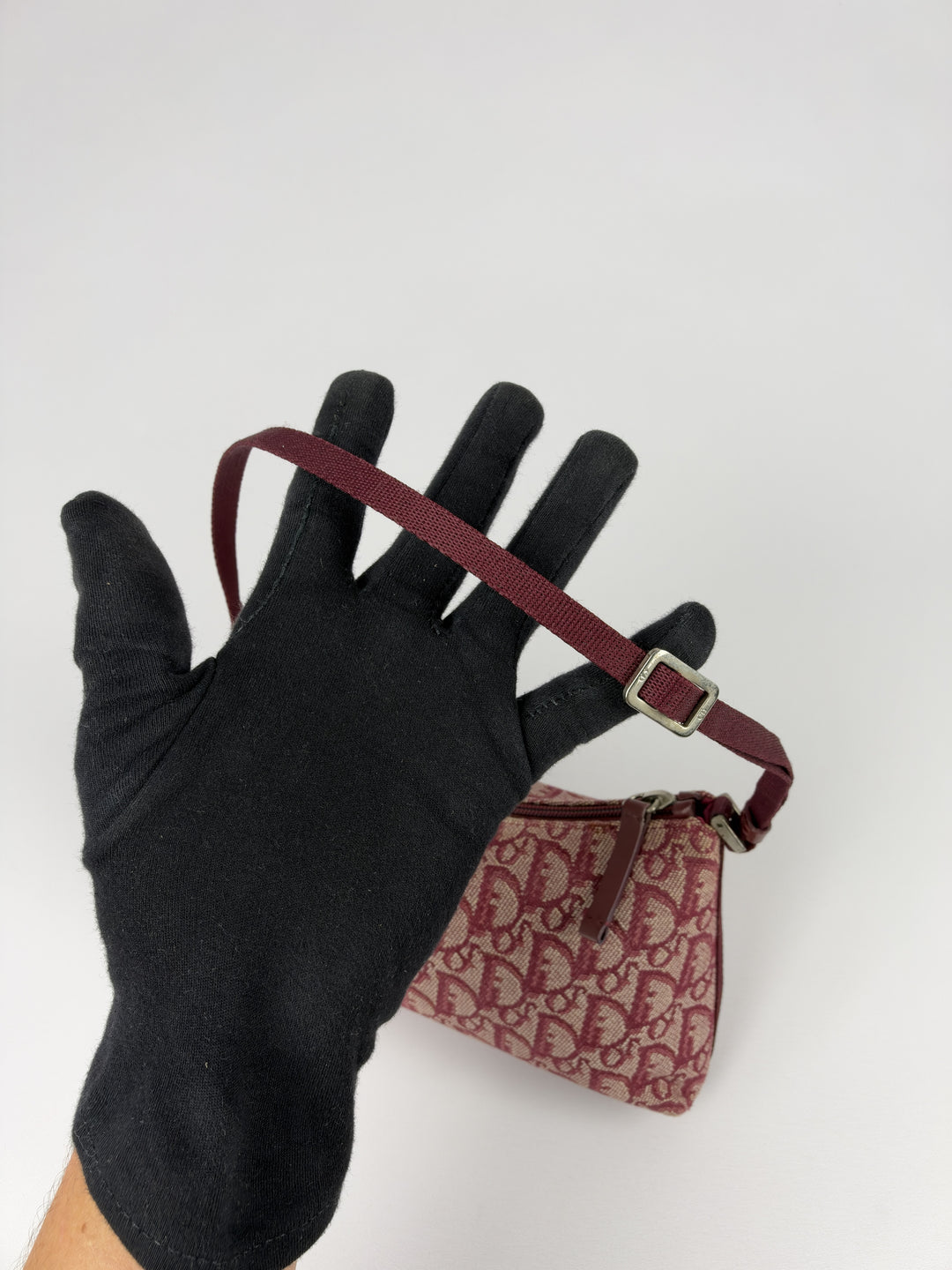 Christian Dior Trotter Canvas Pochette Baguette Shoulder Bag in Bordeaux/Creme, Ansicht 13