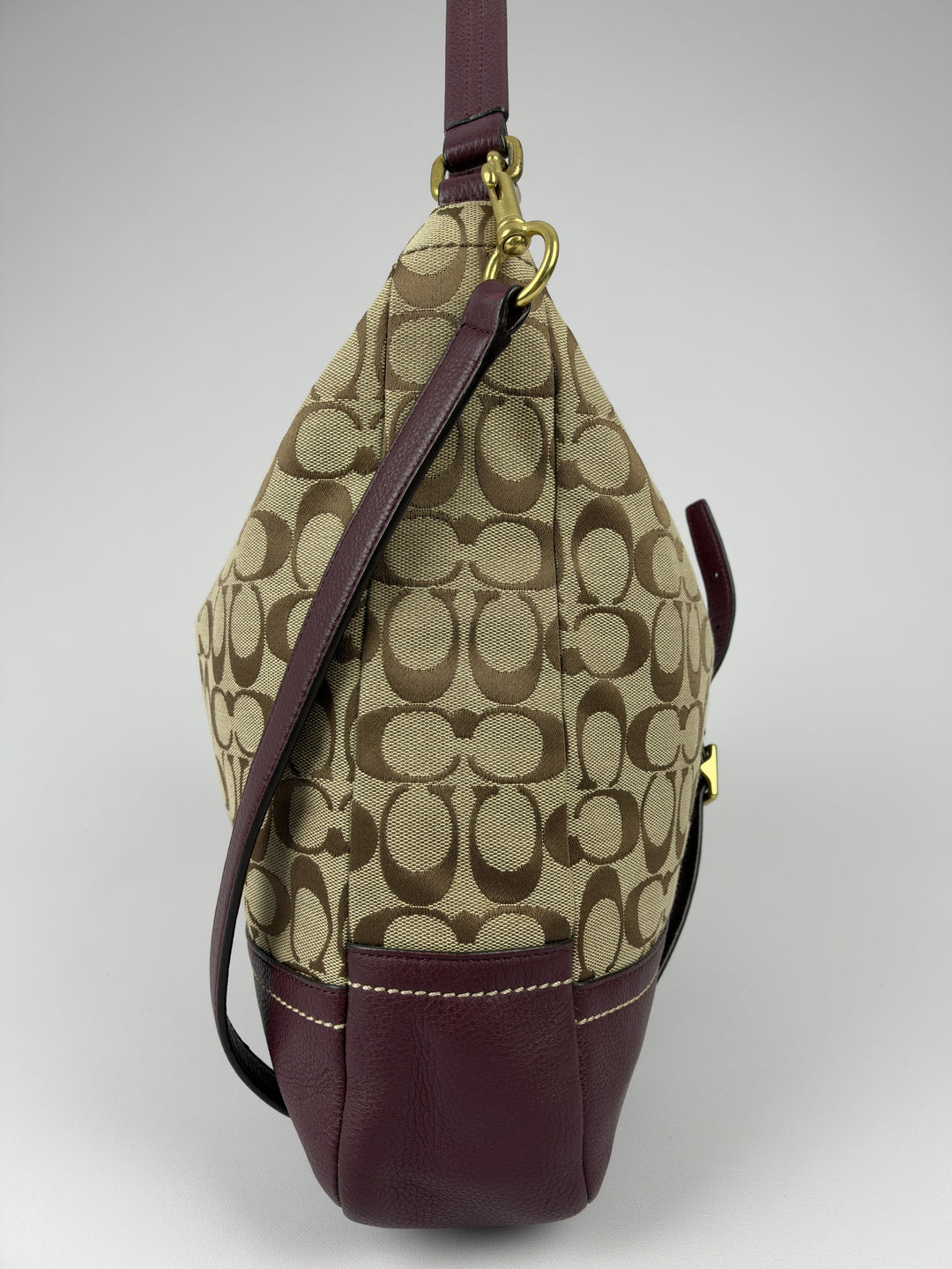 Coach Park Signature Hobo Crossbody Shoulder Bag in Khaki/Braun, Detailansicht 3