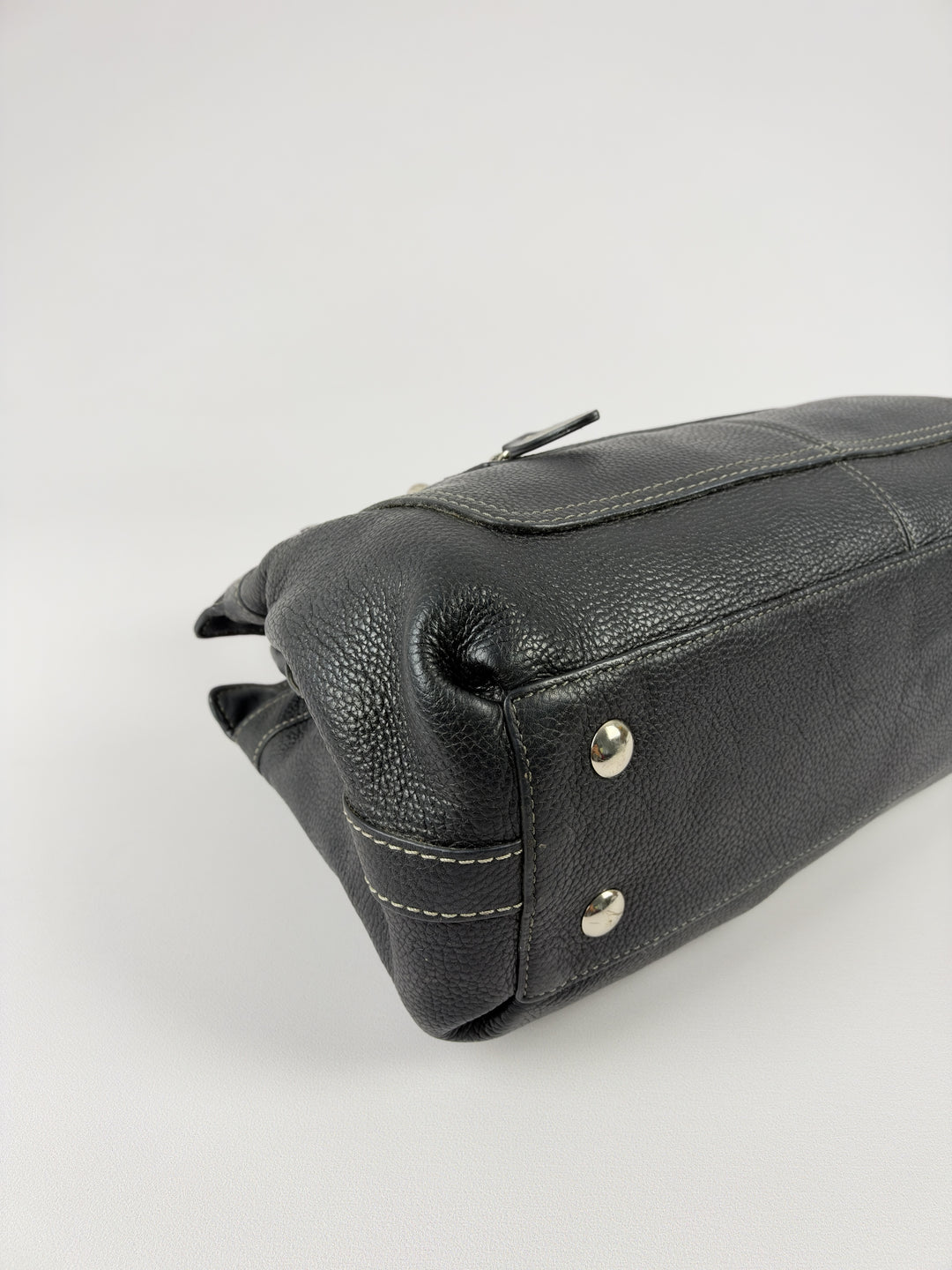 Coach Penelope Pebbled Leather Shoulder Bag in Schwarz, Detailansicht 6