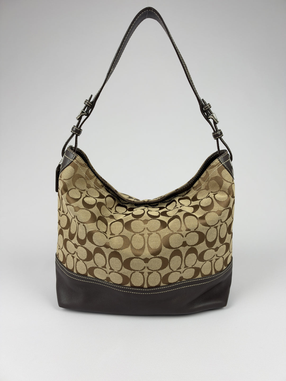 Coach Signature Leather Hobo Shoulder Bag in Khaki/Braun, Detailansicht 2