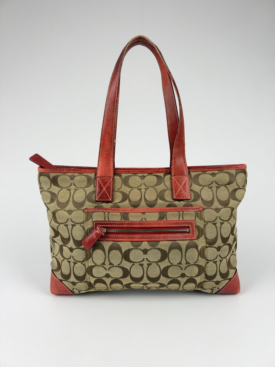 Coach Signature Red Leather Zip Top Tote Shoulder Bag in Khaki/Braun, Vorderansicht im Originalfoto