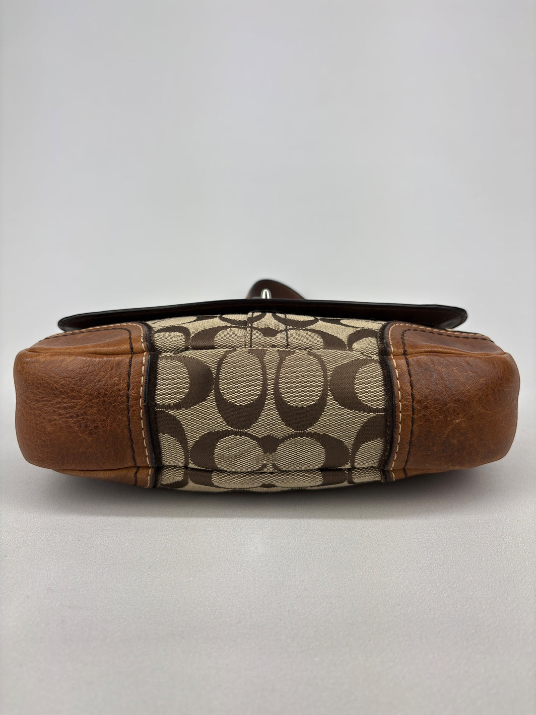 Coach Signature Canvas Shoulder Bag / Flap Shoulder Bag