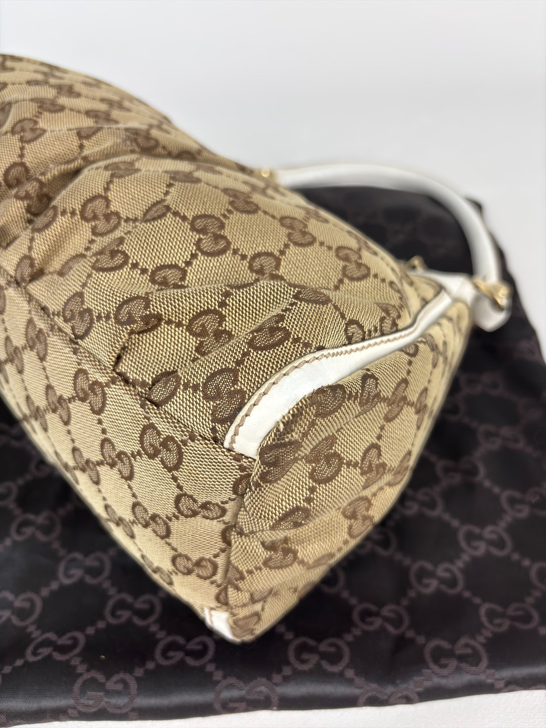 Gucci Vintage Abbey D-Ring Hobo Bag