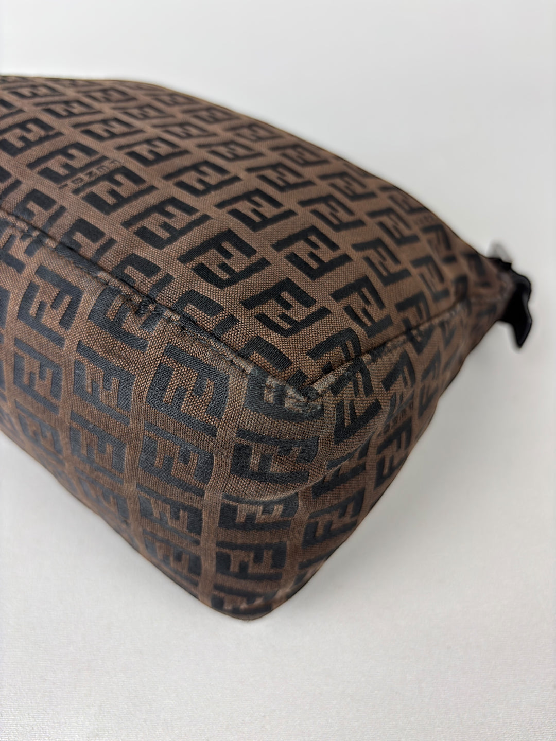 Fendi Baguette Segeltuch Handtaschen