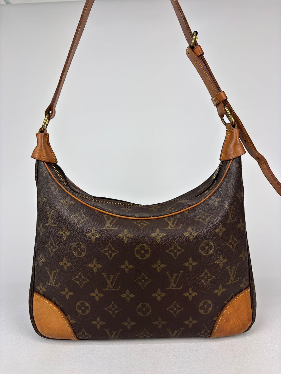 Louis Vuitton Boulogne Monogram Shoulder Bag