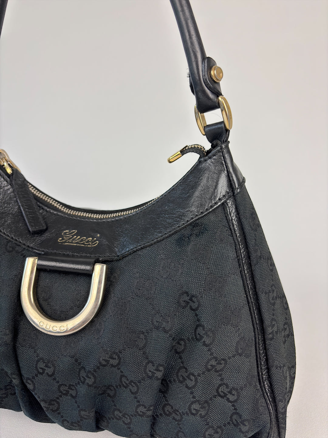 GUCCI Abbey D-Ring Hobo Bag Schultertasche