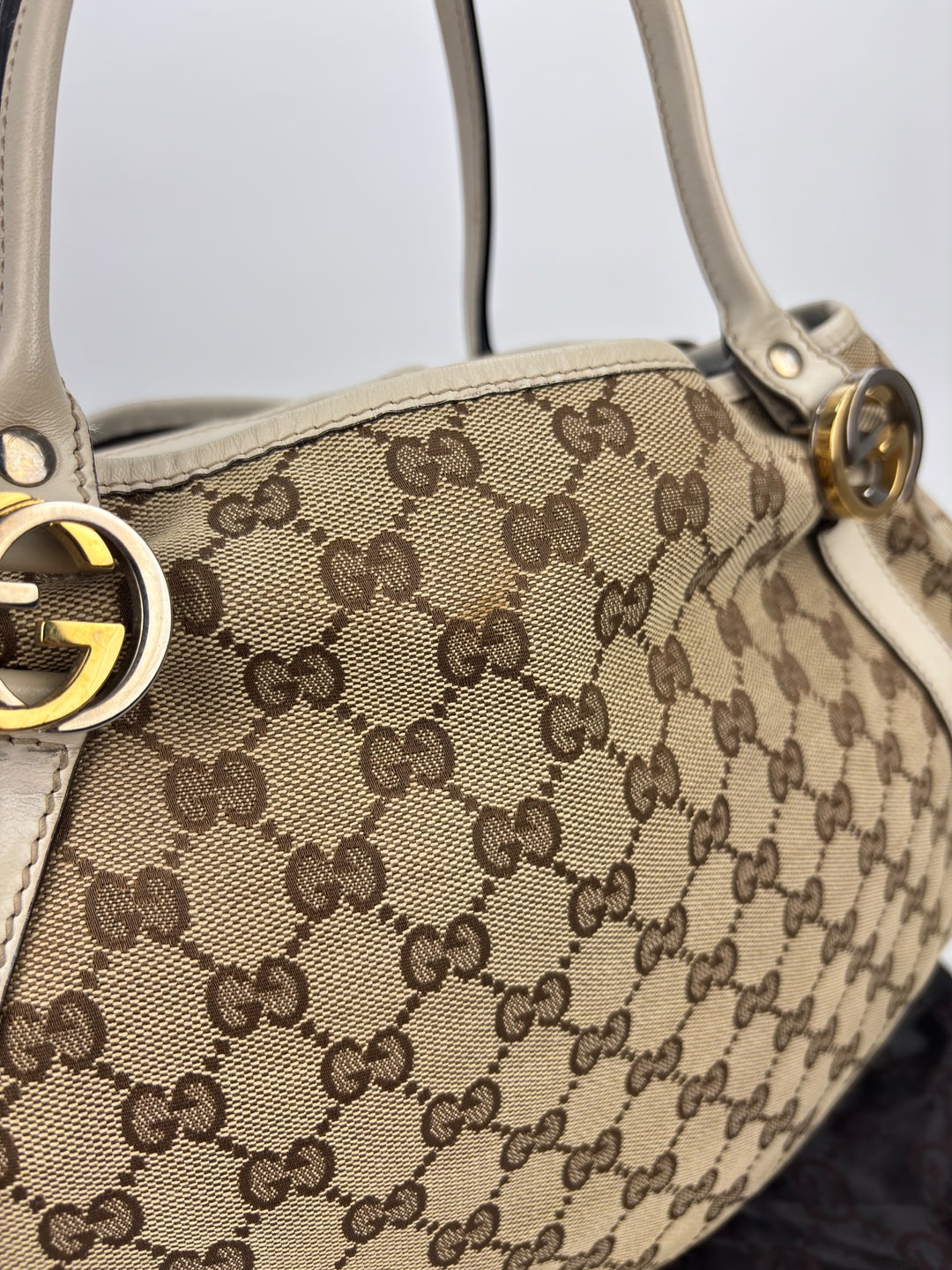 Gucci Abbey