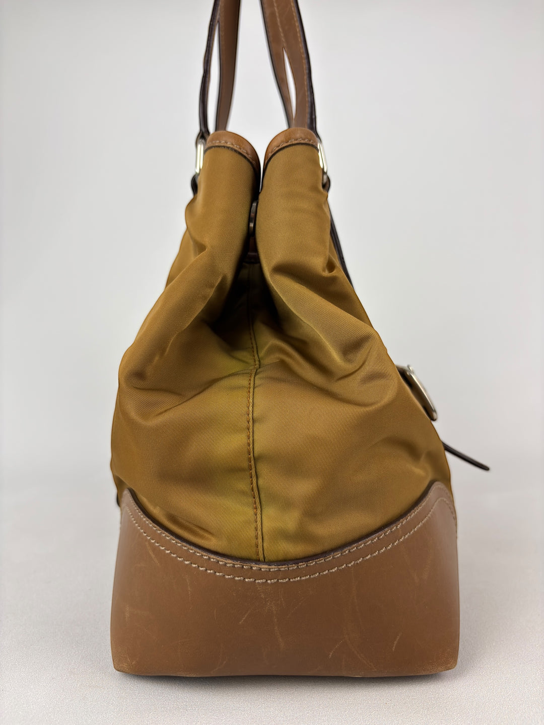 Prada Vitello Trim Tessuto Nylon Shoulder Bag / Schultertasche