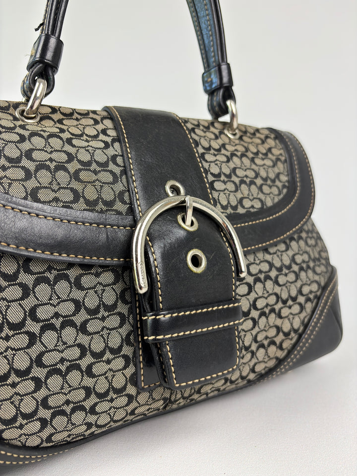 Coach Mini Signature Buckle Satchel (Doktortaschen-Silhouette)