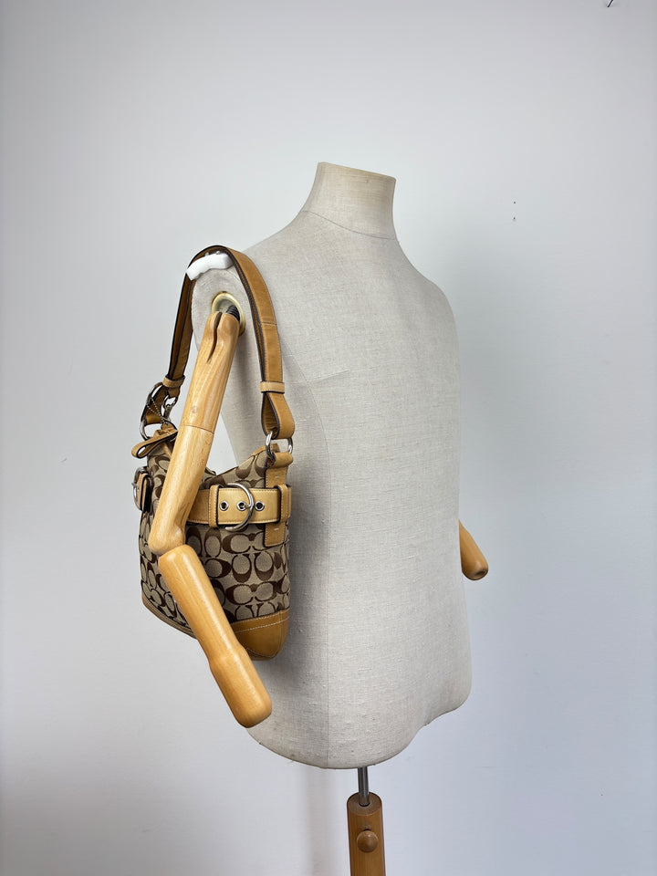 Coach Signature Ergo Buckle Shoulderbag