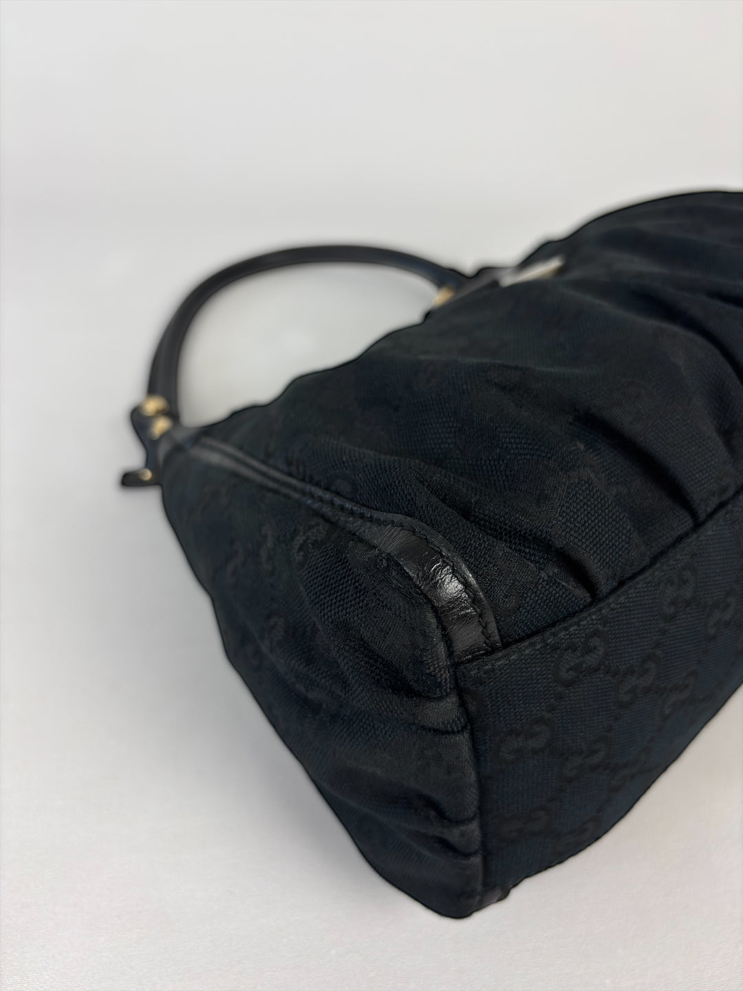 GUCCI Abbey D-Ring Hobo Bag Schultertasche