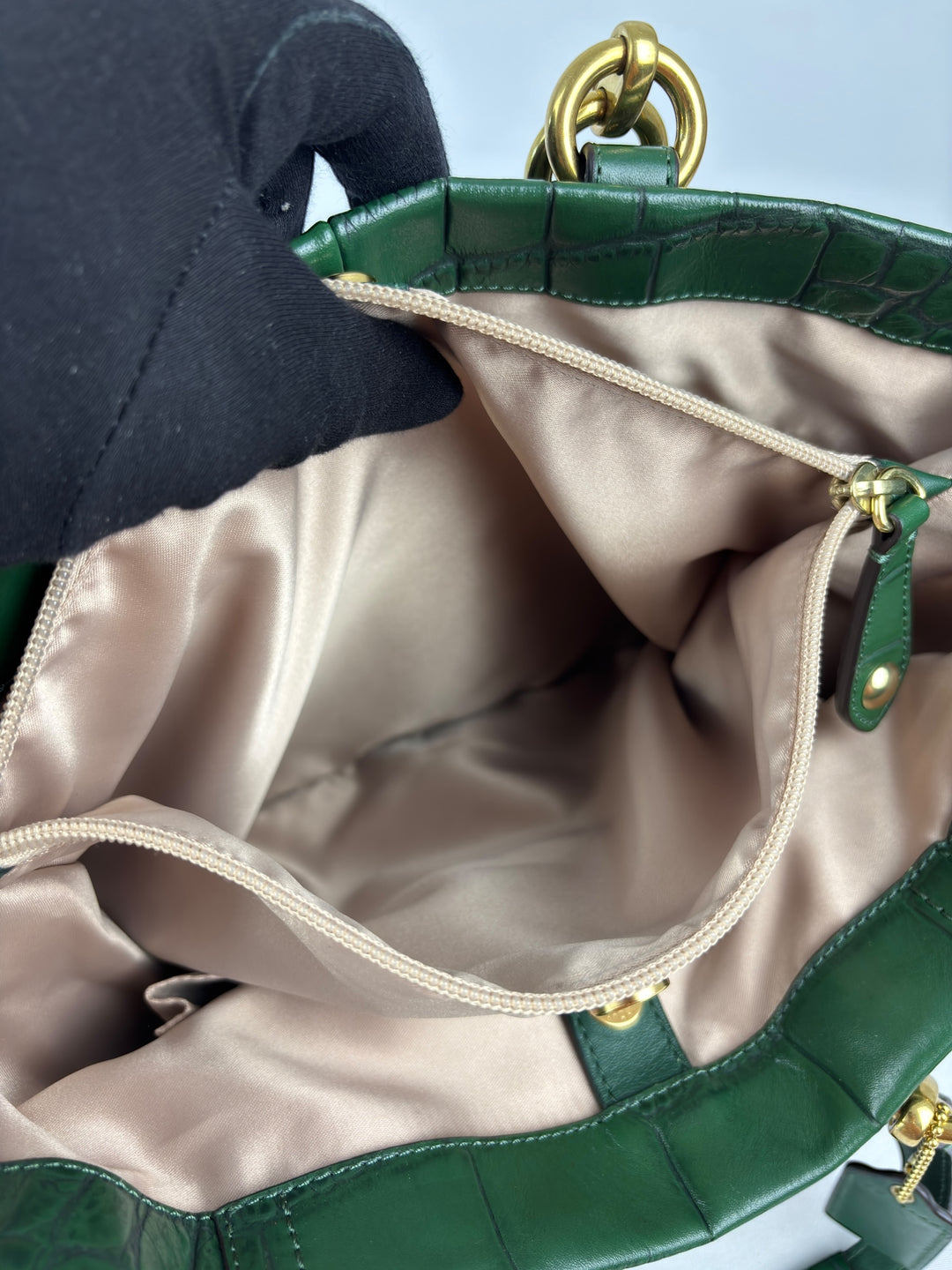 Coach Ashley Carryall Shoulderbag – Kroko-Präge-Leder (Croc-Embossed)