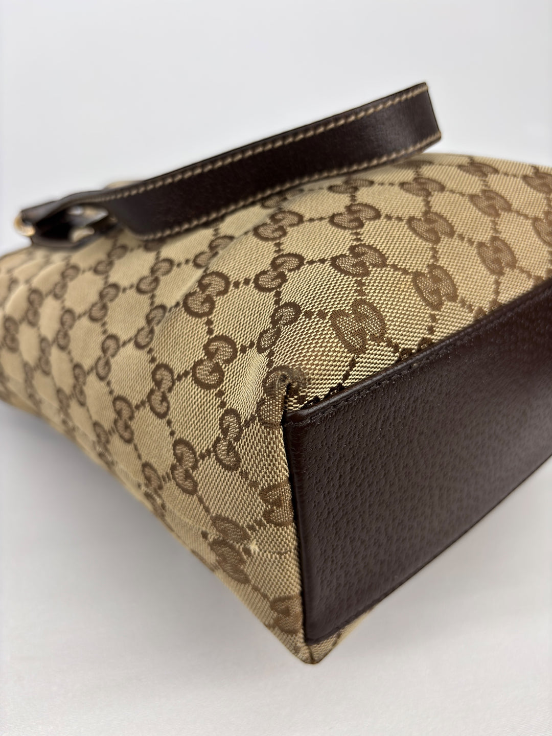 Gucci Charmy