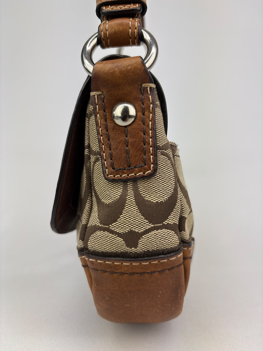 Coach Signature Canvas Shoulder Bag / Flap Shoulder Bag