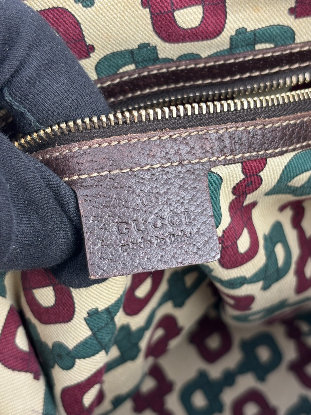 Gucci Charmy