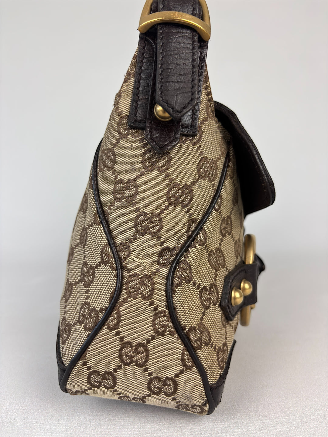Gucci Horsebit Chain Baguette Bag mit Klappe (Vintage Web/Horsebit-Kollektion)