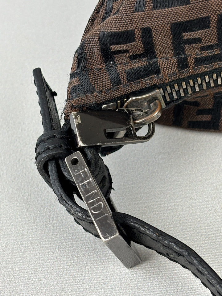 Fendi Baguette Segeltuch Handtaschen