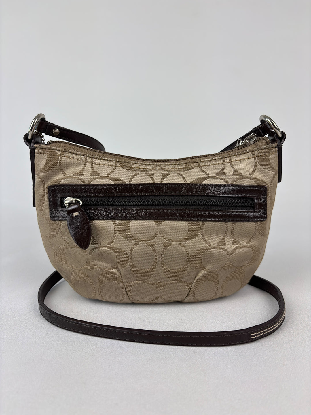 Coach Signature Crossbody Pouch (Mini-Hobo mit Schulterriemen)