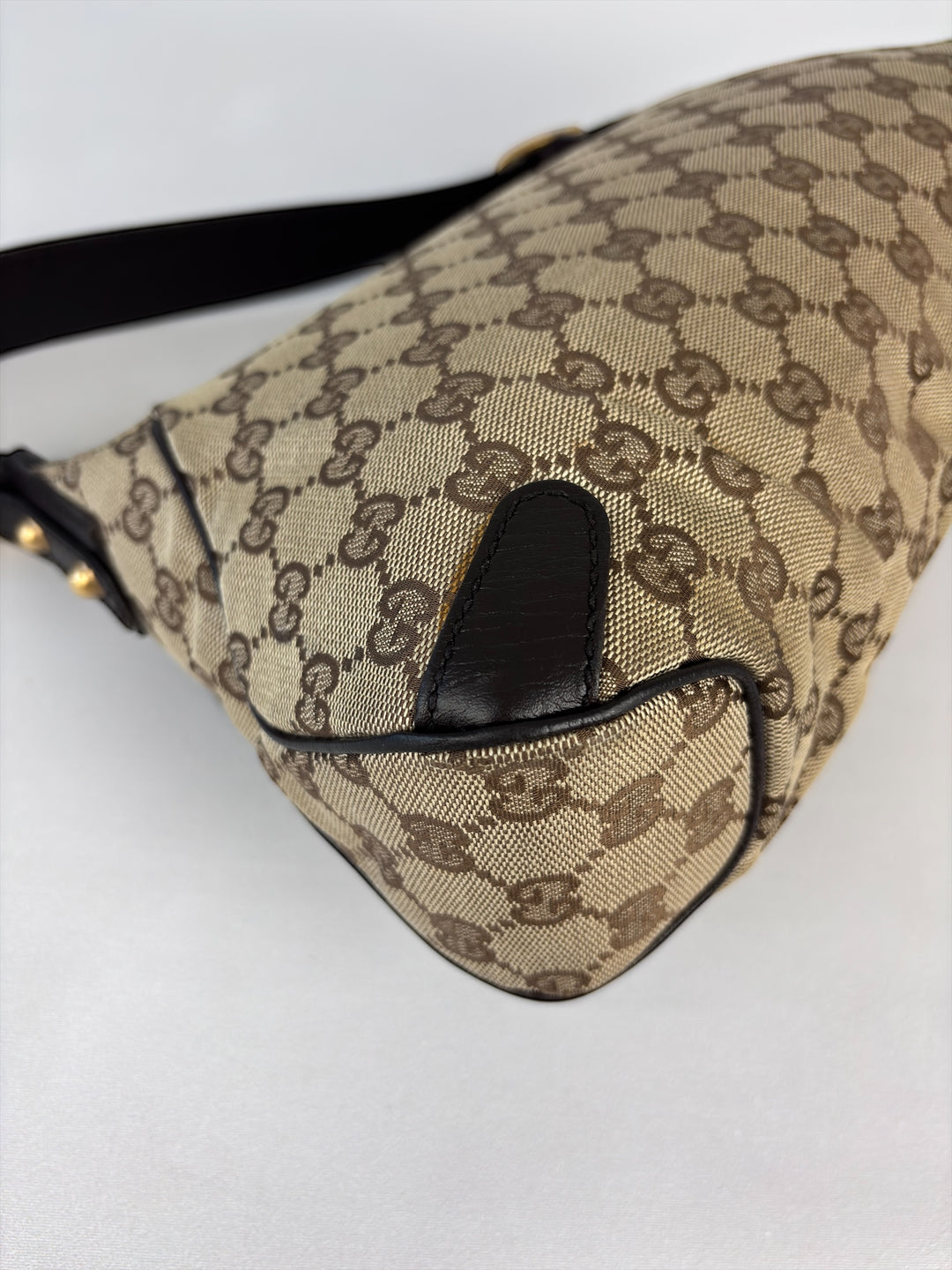 Gucci Horsebit Chain Baguette Bag mit Klappe (Vintage Web/Horsebit-Kollektion)
