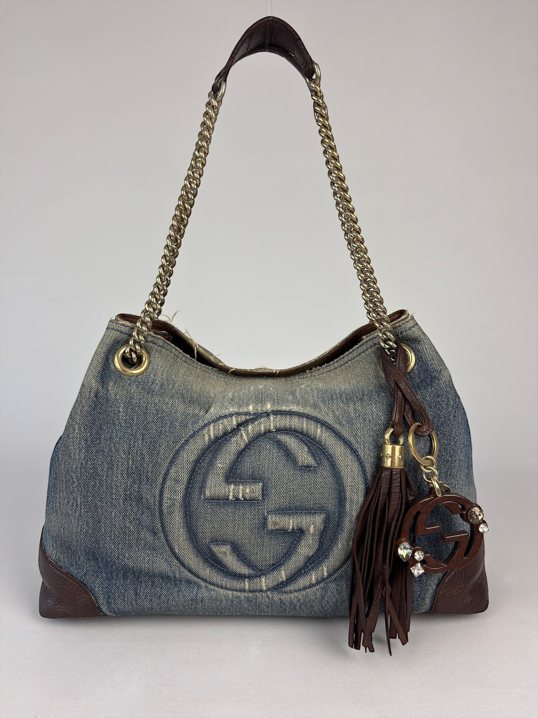 Gucci Soho Denim Tote/Hobo Bag mit Kettenriemen und Fransenanhänger