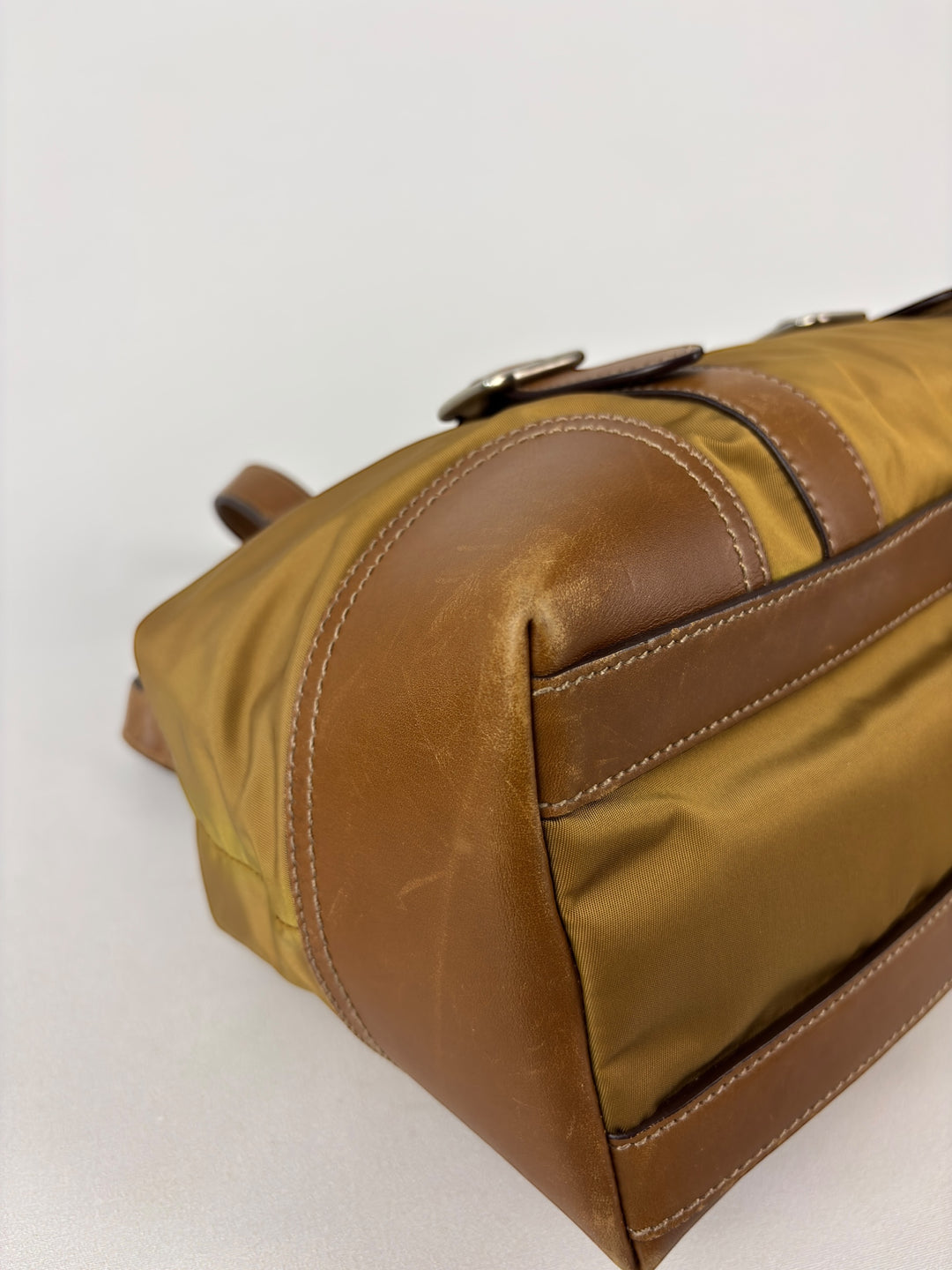 Prada Vitello Trim Tessuto Nylon Shoulder Bag / Schultertasche