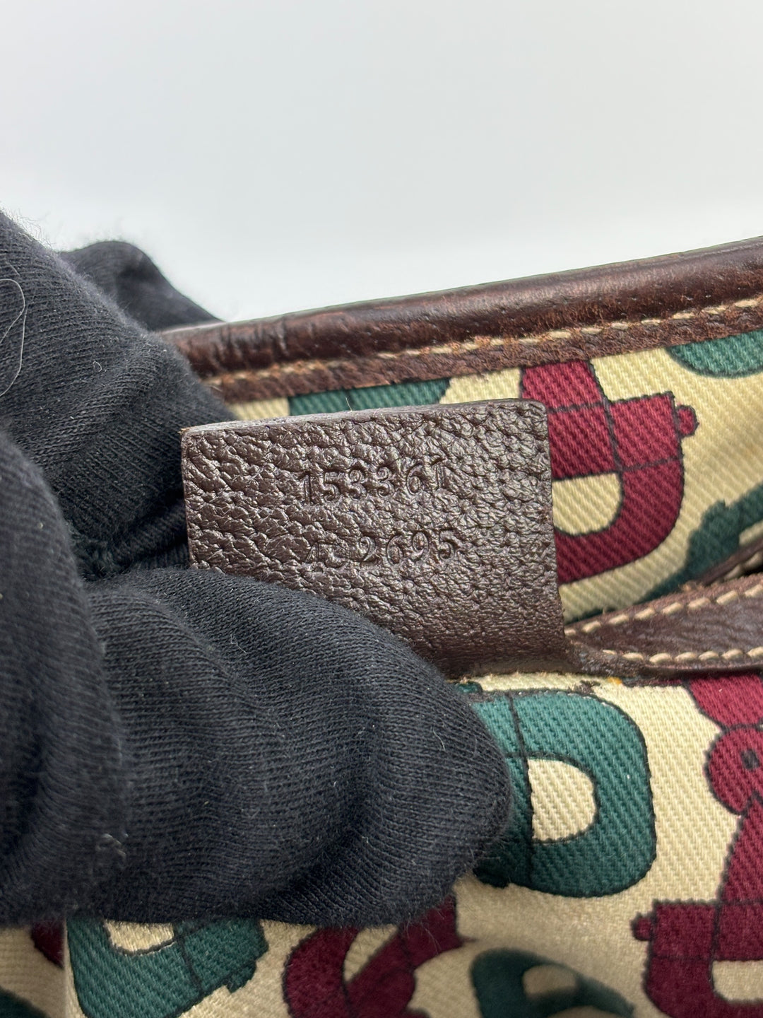 Gucci Charmy