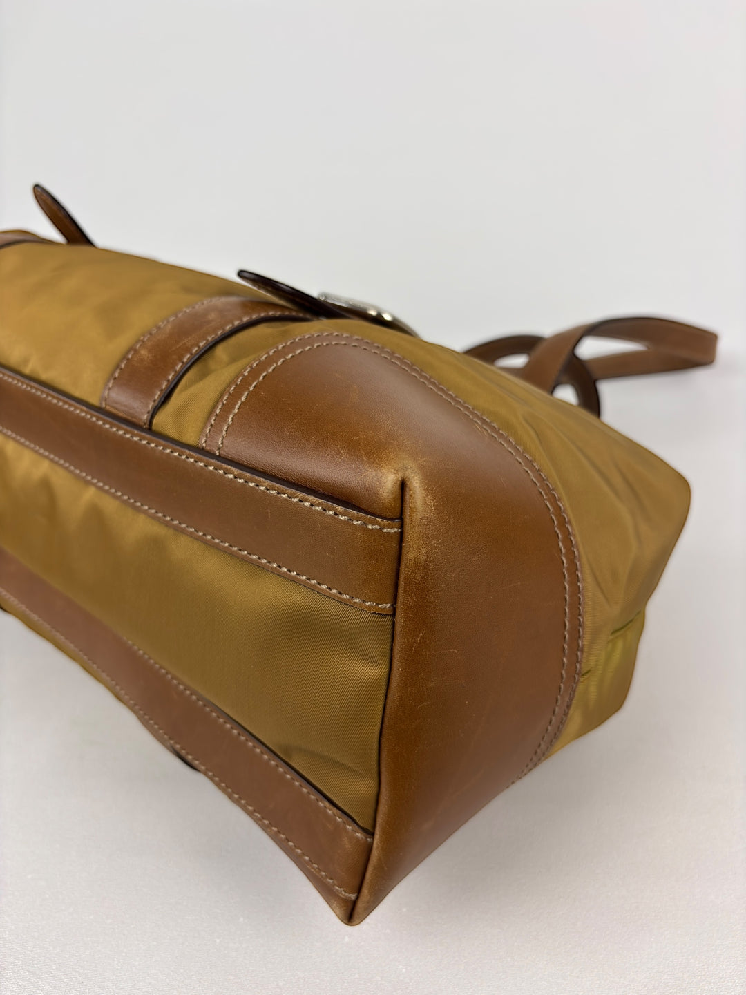 Prada Vitello Trim Tessuto Nylon Shoulder Bag / Schultertasche