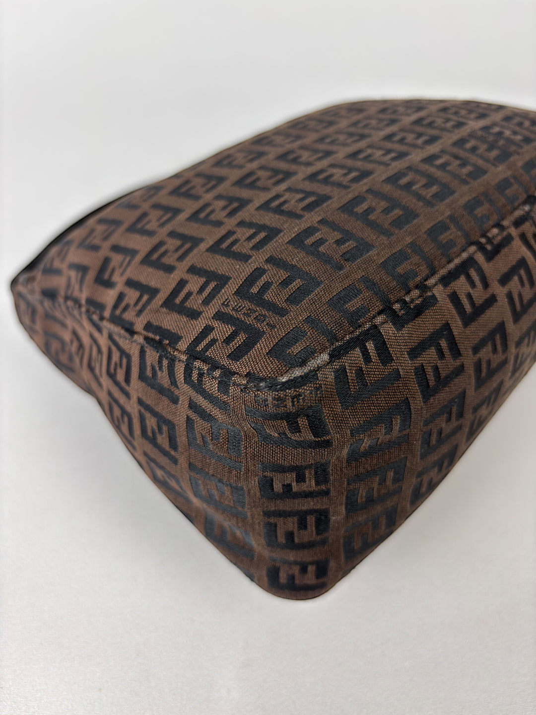 Fendi Baguette Segeltuch Handtaschen
