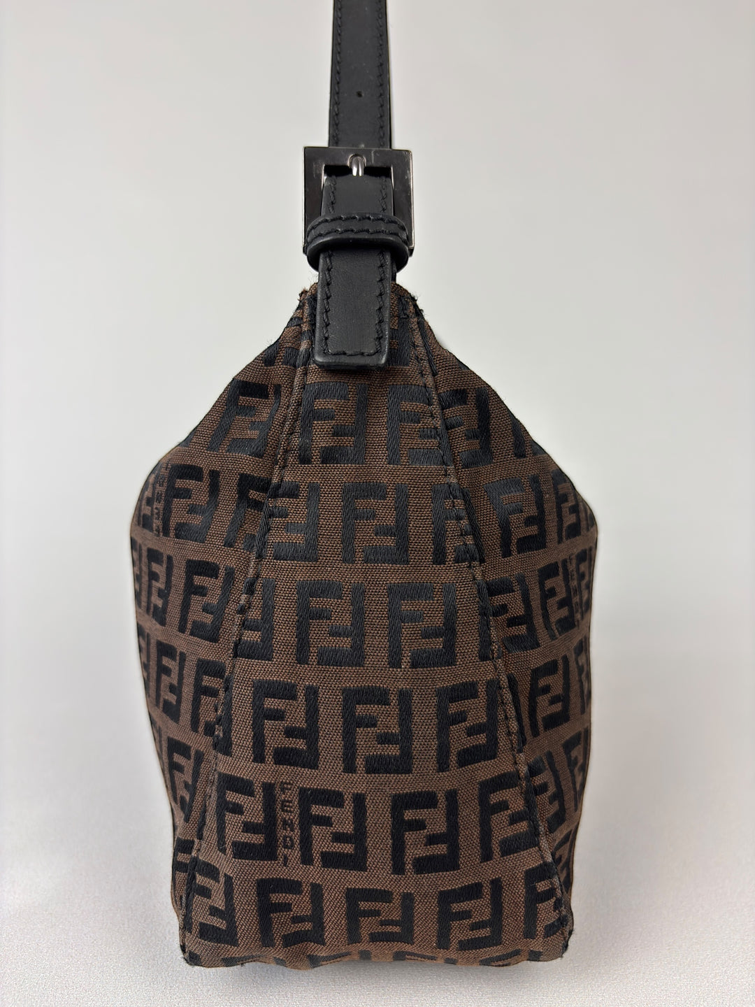 Fendi Baguette Segeltuch Handtaschen